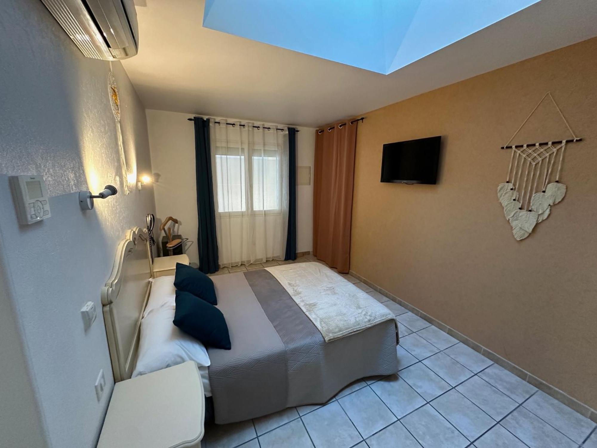 Hotel Chiffre 알비 외부 사진