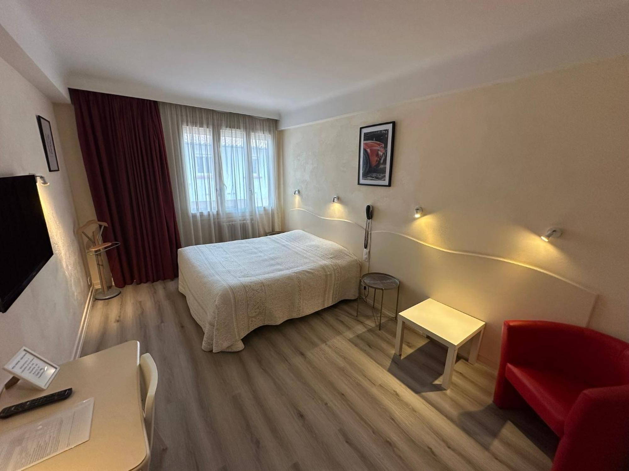Hotel Chiffre 알비 외부 사진